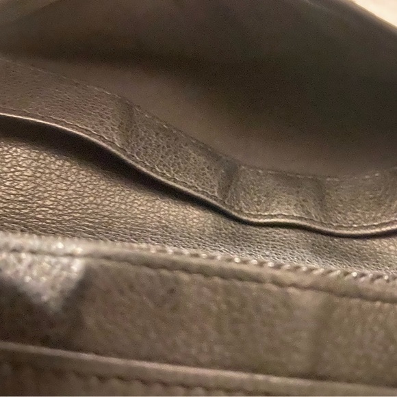 CHANEL long wallet bifold - Picture 10 of 11